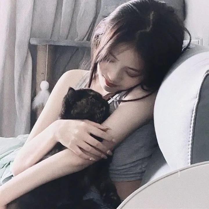 金光松美的四块石板