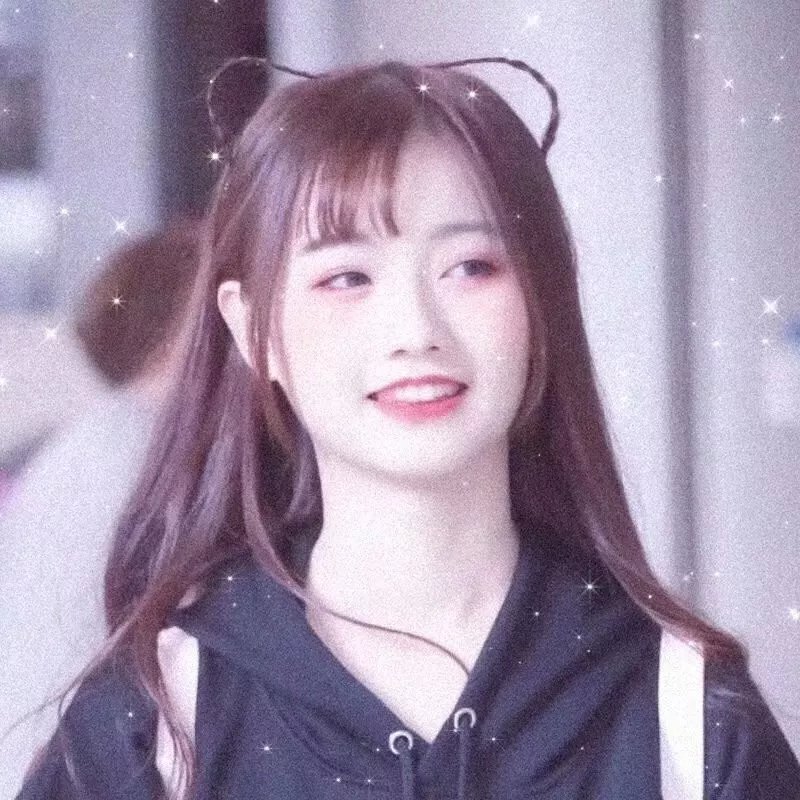玛丽莲有深黑之眸